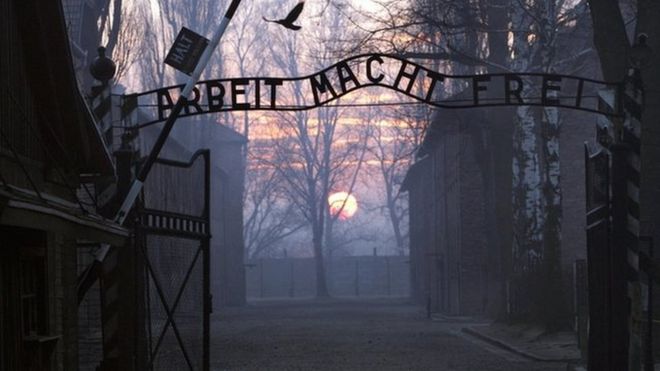 Освенцим въездные ворота