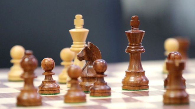 رقعة شطرنج