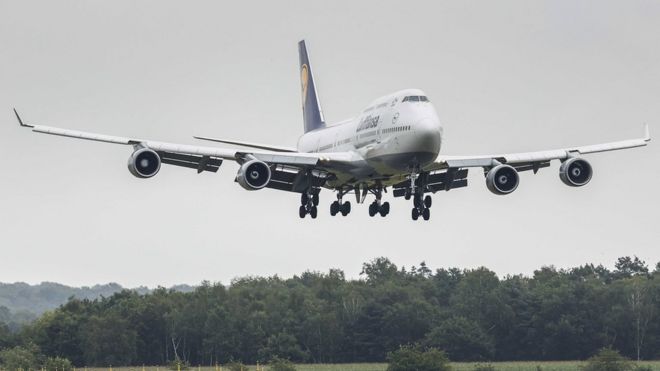 Боинг 474 авиакомпании Lufthansa