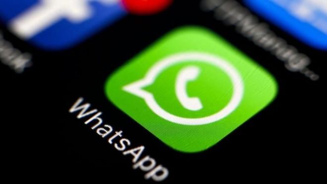 Whatsapp permite ahora responder mensajes directos dentro de un grupo