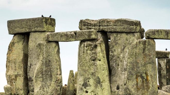 Stonehenge sẽ chỉ tiếp tục đặt ra các câu hỏi mới cho các nhà khoa học và các phương tiện truyền thông để suy ngẫm?