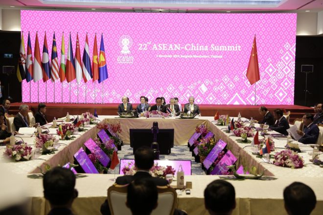Thượng đỉnh ASEAN - Trung Quốc vừa diễn ra trong dịp Thượng đỉnh ASEAN đang diễn ra tại Thái Lan.