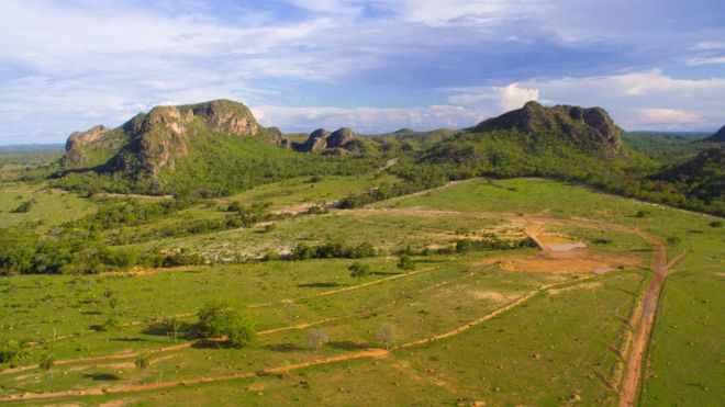 Parte das montanhas de Araguainha, na área central da cratera