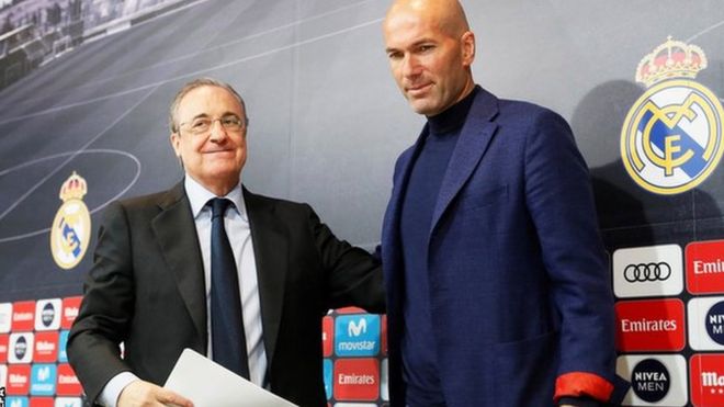 Rais wa Real Madrid Florentino Perez (lkushoto) na aliekuwa mkufunzi wa Real Madrid Zinedine Zidane