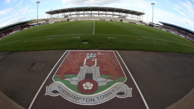 Стадион Sixfields Town of Northampton Town