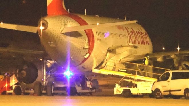 Vue de l'avion de Royale Air Maroc après un atterrissage d'urgence à l'aéroport de Palma de Majorque, îles Baléares, Espagne, le 05 novembre 2021