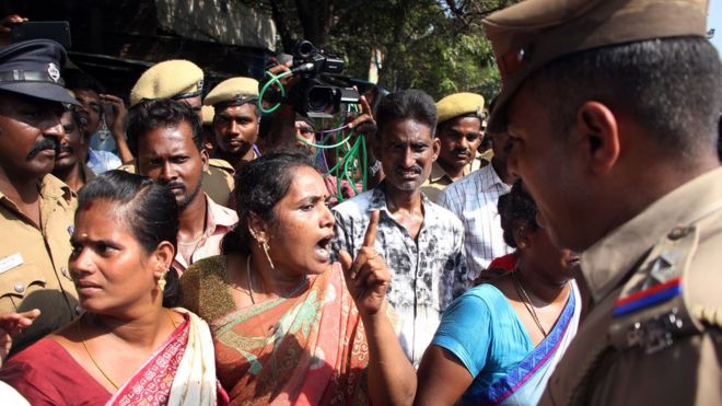 ஆர்.கே.நகரில்