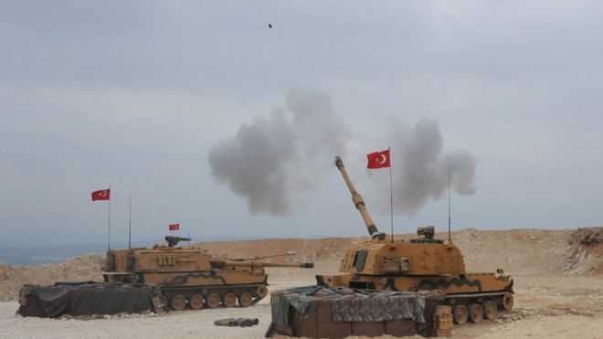 Milli Savunma Bakanlığı atış yapan obüslerin fotoğrafını paylaştı