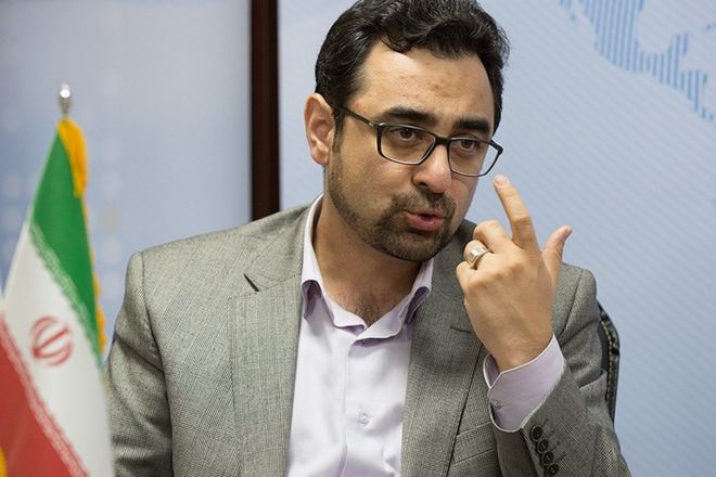 اØÙ
د عراÙÚÛ Ù
رداد Ù
ا٠۱۳۹۶ ب٠Ù
عاÙÙØª Ø§Ø±Ø²Û Ø¨Ø§ÙÚ© Ù
Ø±Ú©Ø²Û Ù
ÙØµÙب شد Ù Ûکسا٠بعد بازداشت شد