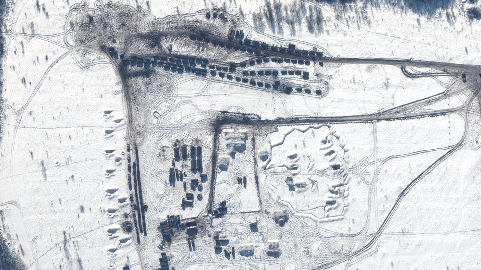 Imágenes de satélite muestra actividad militar rusa en Bielarrusia.
