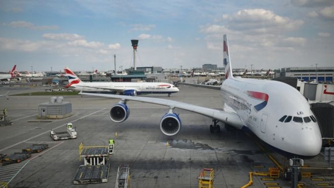 Aviones de British Airways en el aeropuerto de Heathrow