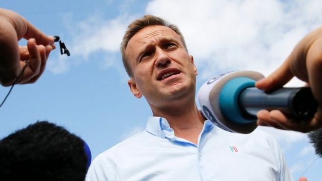 Алексей Навальный отвечает на вопросы журналистов