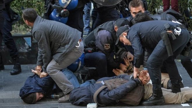 Полиция арестовала сторонников HDP в Анкаре (04 ноября 2016 года)