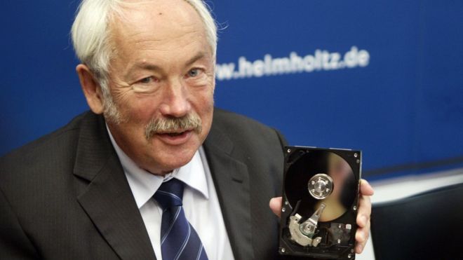 Peter Grünberg, científico alemán, coganador del premio Nobel de física en 2007 por su descubrimiento de la "magneto-resistencia gigante".