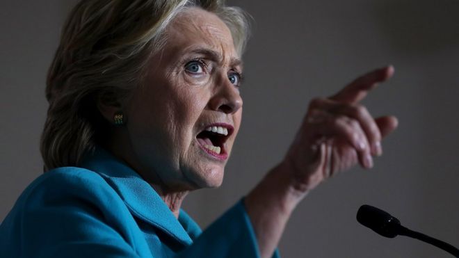 Hillary Clinton berbicara dalam kampanye di Florida