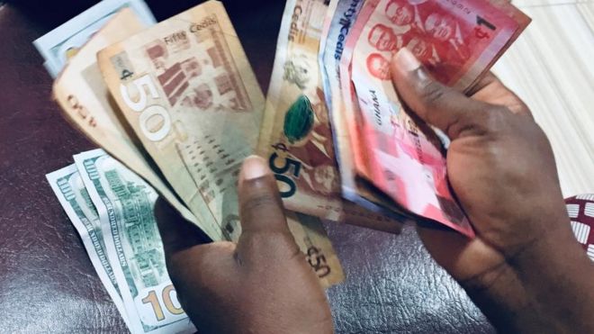 Ghana cedi 'tear chain' catch Ghc5.16 against US Dollar