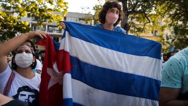 Cubanos durante protestas el pasado mes de noviembre.