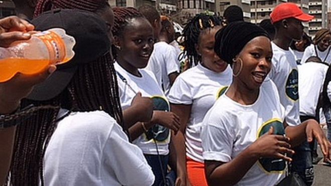 Youth dey dance during protest in Abuja