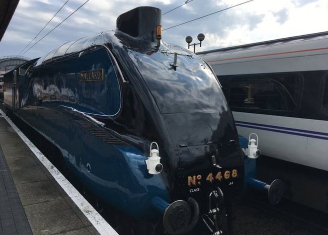 Mallard Steam Locomotives Makes Rare Outing Bbc News - 