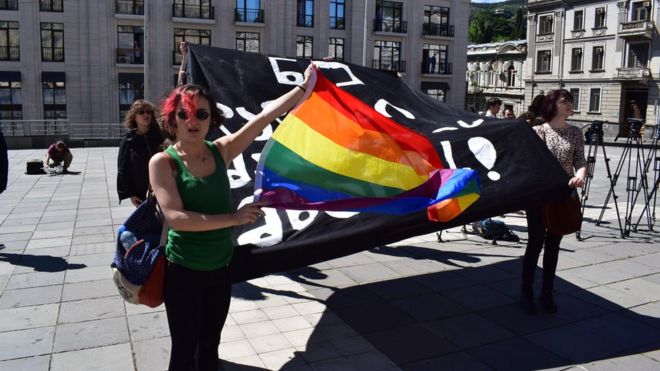 Представители ЛГБТ в Грузии регулярно сталкиваются с гомофобией