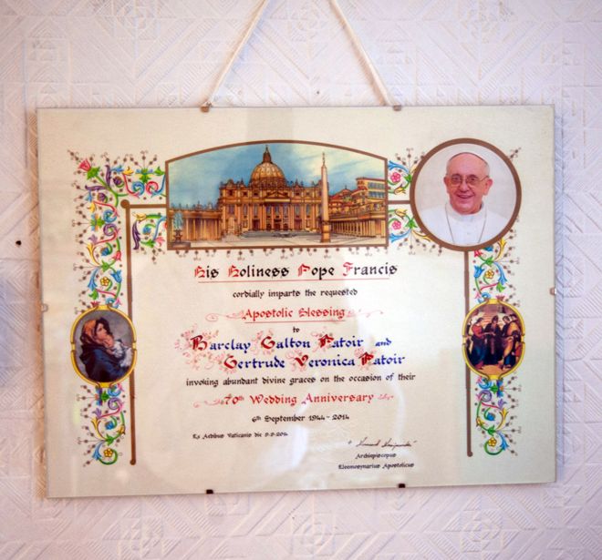 Поздравление Папы с 70-летием со дня рождения Труди и Барклая