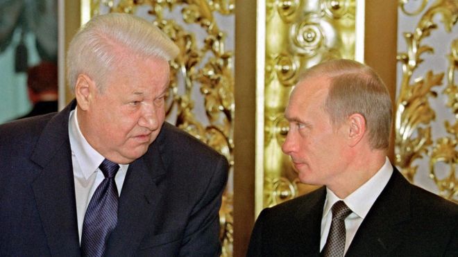 Борис Ельцин и президент Путин в 2001 году