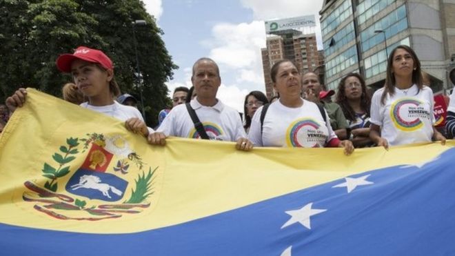 Government supporters participate in a rally in favor of the Constituent Assembly in Caracas, Venezuela, 02 August 2017