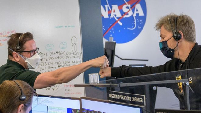 Celebration of mirror deployment