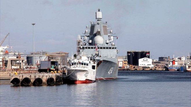 سفیرآمریکا مدعی شده بود که یک کشتی پر از تسلیحات نظامی دسامبر گذشته از آفریقای جنوبی به سوی روسیه رفته است