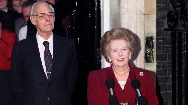 Маргарет Тэтчер в свой последний день в должности премьер-министра