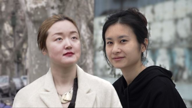 来自中国广东的乐乐和来自上海的stacy