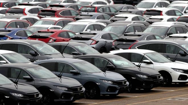 Covid 19 Northern Ireland Car Sales Fall Due To Supply Chain Issues Bbc News