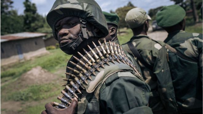 Des militaires congolais en patrouille