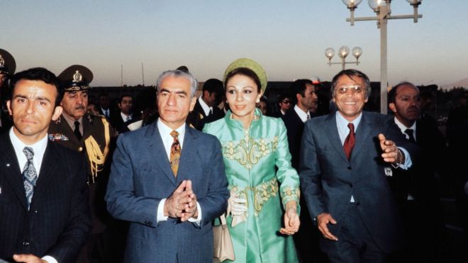 El shah de Irán con su esposa Farah Pahlavi