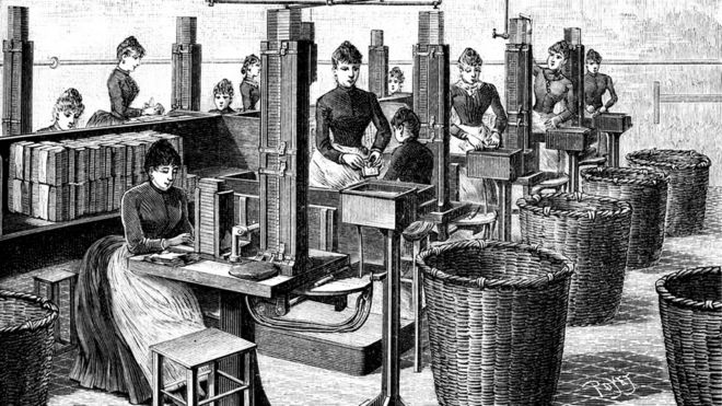 Mujeres trabajando en fábrica de fósforos