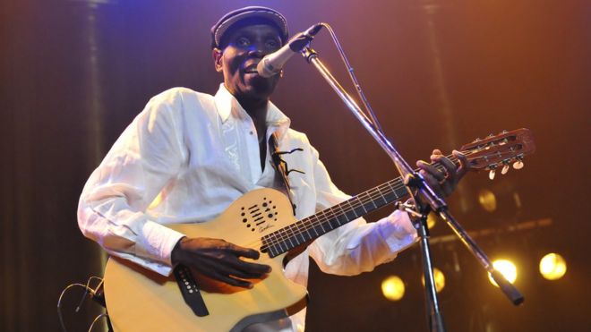 Oliver Mtukudzi