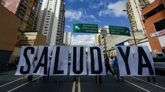 Protesta de personal sanitario en Caracas.