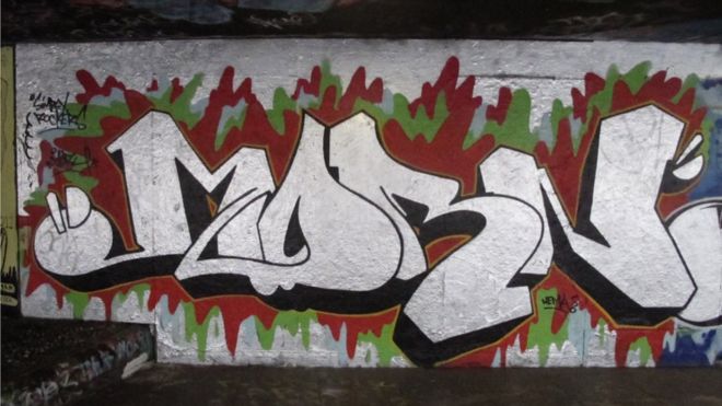'Morn' граффити
