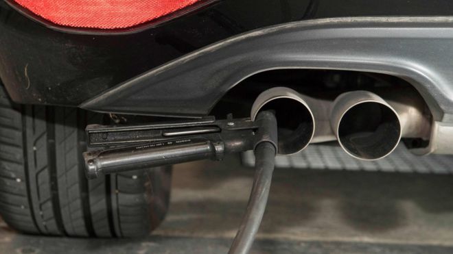 Volkswagen преследует скандал с тестированием выбросов дизельных автомобилей с 2015 года