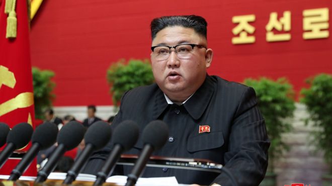 North Korean leader Kim Jong-un addresses the Workers' Party conference (6 January)