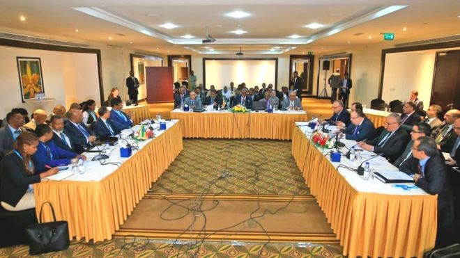 የሦስቱ አገራት የውሃ ሚንስትሮች በግድቡ ዙሪያ በካርቱም ሱዳን ታህሳስ 11 በተገናኙበት ወቅት