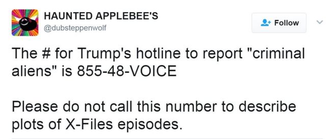 Твитт гласит: номер горячей линии Трампа для сообщения о «преступных пришельцах» - 855-48-VOICE. Пожалуйста, не звоните по этому номеру, чтобы описать сюжеты X-Files эпизодов