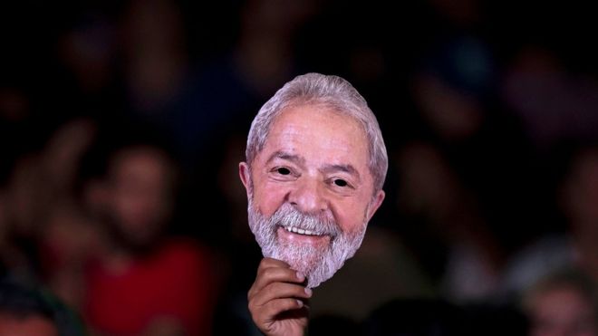 Lula está fora das eleições 2018, decide TSE
