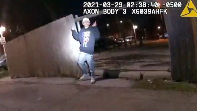 Adam Toledo Chicago Police Release Video Of Officer Shooting Boy c News