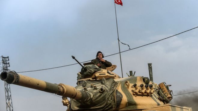 Турецкие танки вошли в центр города Эль-Баб на севере Сирии