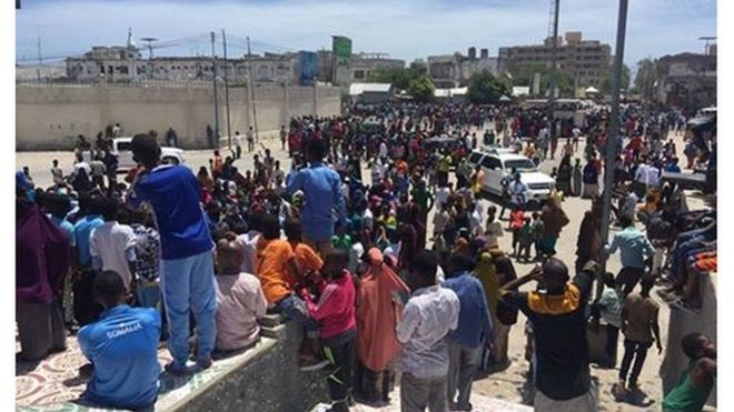 Damaashaadka Muqdisho ee lagu taageerayo madaxweyne Farmaajo