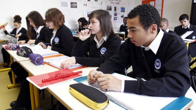 French Town Near Paris Votes To Have School Uniforms