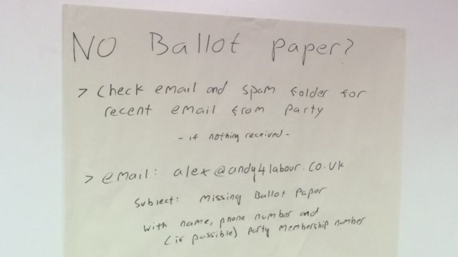 Инструкции о том, что сказать сторонникам, пропавших без вести избирательные бюллетени, были закреплены в штаб-квартире кампании в Бернхеме