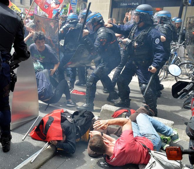 Столкновения между полицией и протестующими в Бордо, 26 мая