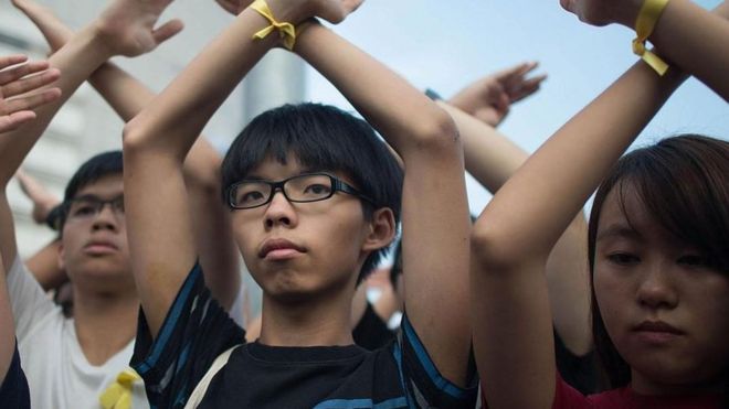 Joshua Wong tổ chức biểu tình qui mô lớn